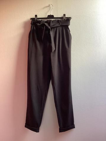 Zwarte broek Pull&Bear S, Enlèvement ou Envoi, Taille 36 (S), Comme neuf, Pull & Bear