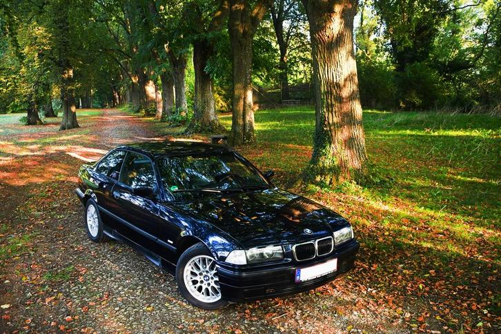 BMW e36 320i, Auto's, BMW, Particulier, 3 Reeks, Elektrische ramen, Lederen bekleding, Metaalkleur, Open dak, Zetelverwarming