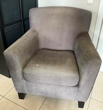 Gratis fauteuille / eenpersoonszetel beschikbaar voor biedingen
