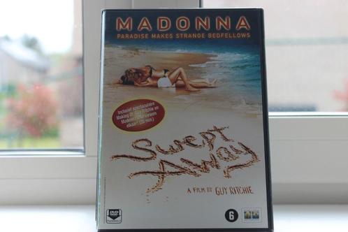 DVD SWEPT AWAY NIEUW, Cd's en Dvd's, Dvd's | Komedie, Ophalen of Verzenden