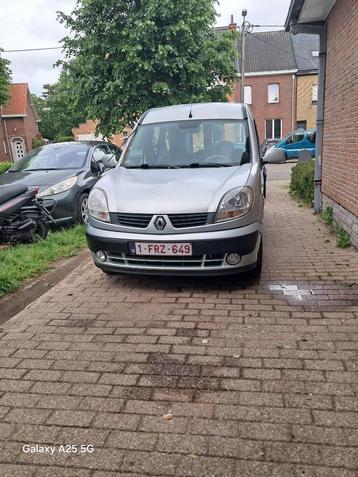 Renault kangoo - handicapé - adapté à la direction, aux frei, Argent ou Gris, Achat, Entreprise, Essence