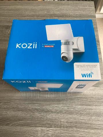 Camera met bewegingssensor en automatische verlichting. beschikbaar voor biedingen