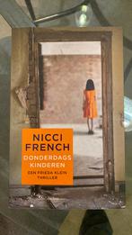 Nicci French - Donderdagskinderen, Boeken, Ophalen of Verzenden, Nicci French, Zo goed als nieuw