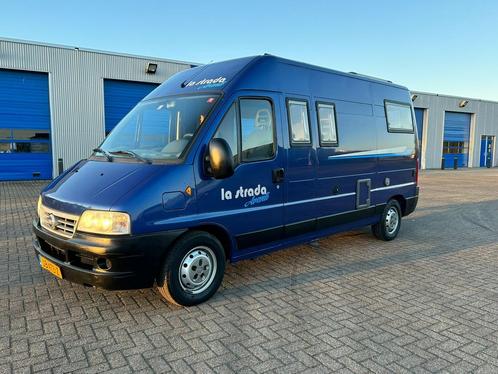 LA STRADA (POSSL)VAST BED, Caravans en Kamperen, Mobilhomes, Particulier, Ophalen
