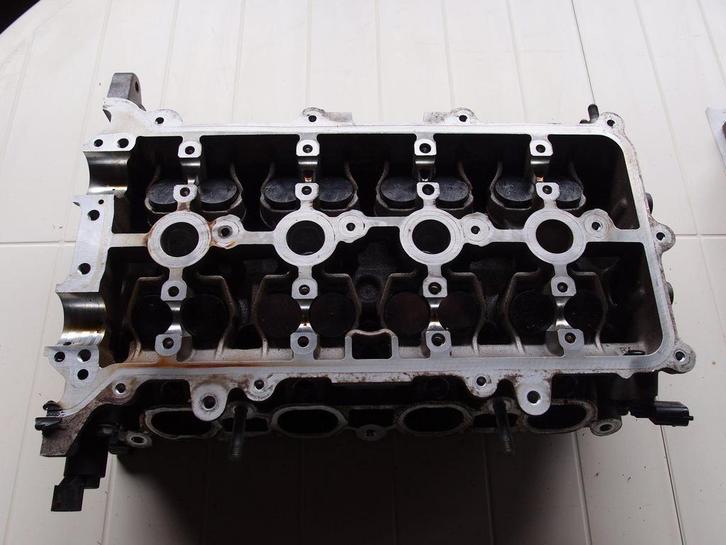 Cilinderkop Kia Venga /Cee'd   1.6 en  Picanto  1.1  Complee, Auto-onderdelen, Motor en Toebehoren, Kia, Gebruikt, Ophalen of Verzenden