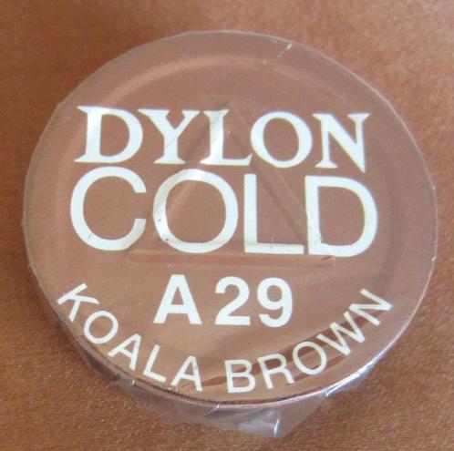 5 g DYLON COLD A29 KOALA BROWN Kleur bruin voor textiel, Hobby en Vrije tijd, Stoffen en Lappen, Zo goed als nieuw, Overige materialen