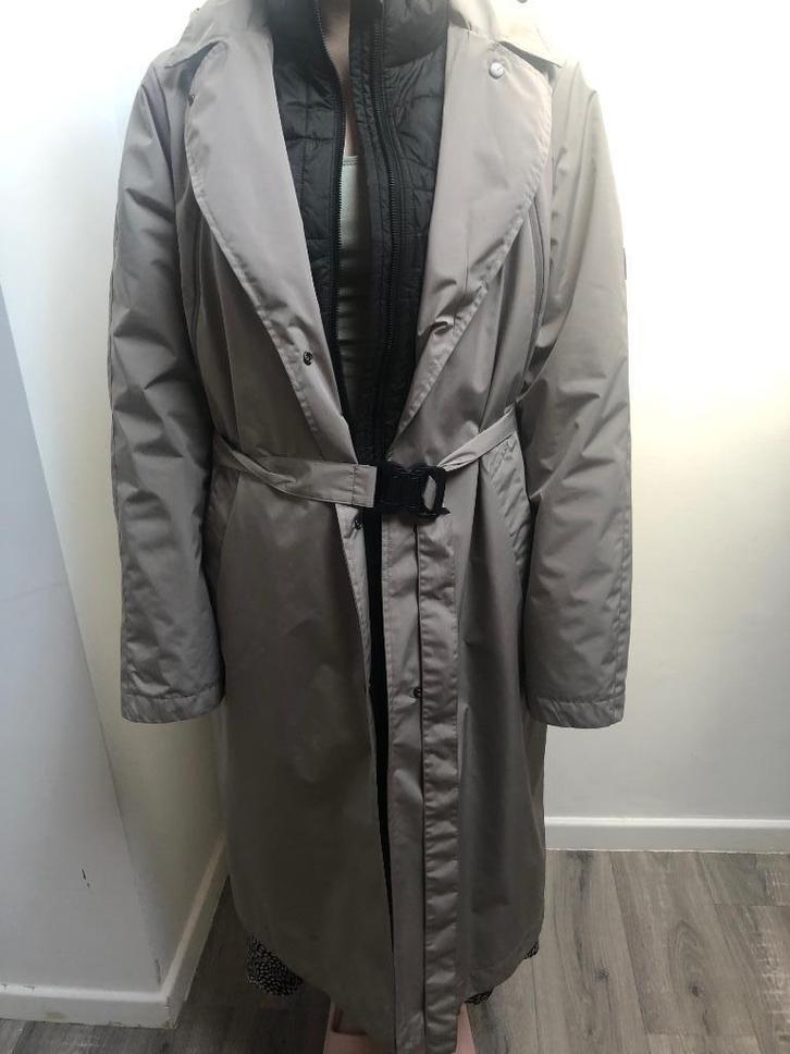 Prachtige Krakatau masaru regenjas, Kleding | Dames, Jassen | Winter, Zo goed als nieuw, Maat 46/48 (XL) of groter, Grijs, Ophalen of Verzenden