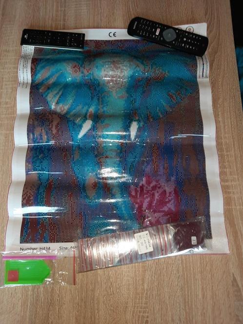 Diamond painting Eléphants (différents modèles), Hobby en Vrije tijd, Kralen en Sieraden maken, Nieuw, Ophalen of Verzenden