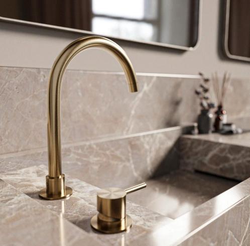 Staande mengkraan rond/gebogen in de kleur brushed champagne, Huis en Inrichting, Badkamer | Complete badkamers, Nieuw, Ophalen of Verzenden