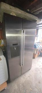 Bosh koel/vrieskast  50 euro , koelt en vriest perfect maar!, Elektronische apparatuur, Koelkasten en IJskasten, Ophalen, Gebruikt
