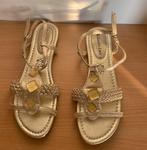 Gouden sandalen, Nieuw, Sandalen of Muiltjes, Emilio Luca