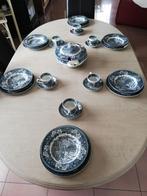 Service à dîner/café, fine porcelaine anglaise Coaching Roya, Antiek en Kunst, Antiek | Servies los, Ophalen