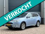 Mitsubishi Outlander 2.0 PHEV Instyle+ bj.2013 Leder|Opendak, Auto's, Mitsubishi, Outlander, Zwart, Blauw, 44 g/km