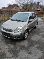 Prachtige  yaris met AIRCO,servostuur  mistlampen vooraan, Autos, Toyota, Achat, Boîte manuelle, Beige, 5 portes