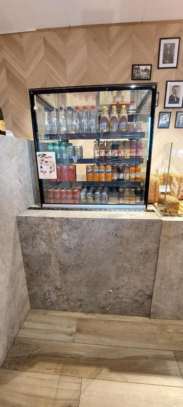 Koelvitrine beschikbaar voor biedingen