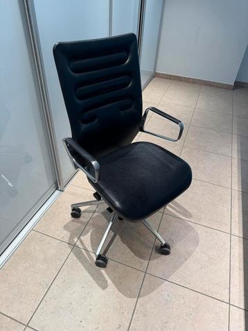 Vitra Eames orginele bureaustoel beschikbaar voor biedingen