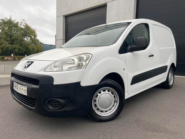 Peugeot Partner 18.000Km/1eEig, Auto's, Bestelwagens en Lichte vracht, Bedrijf, Te koop, ABS, Airbags, Boordcomputer, Centrale vergrendeling