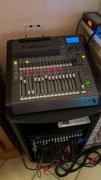 Roland M200 digital mixing desk, Comme neuf