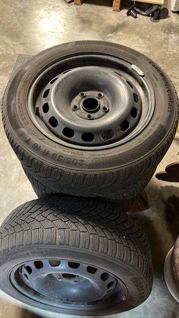 4 pneus hiver Continental 205/55 R16 T