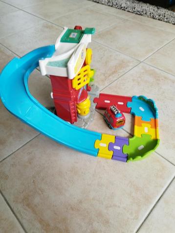 Auto Toet Toet Brandweer beschikbaar voor biedingen