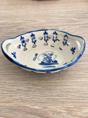 Vintage Delft Blauw schaaltje met molen motief  beschikbaar voor biedingen