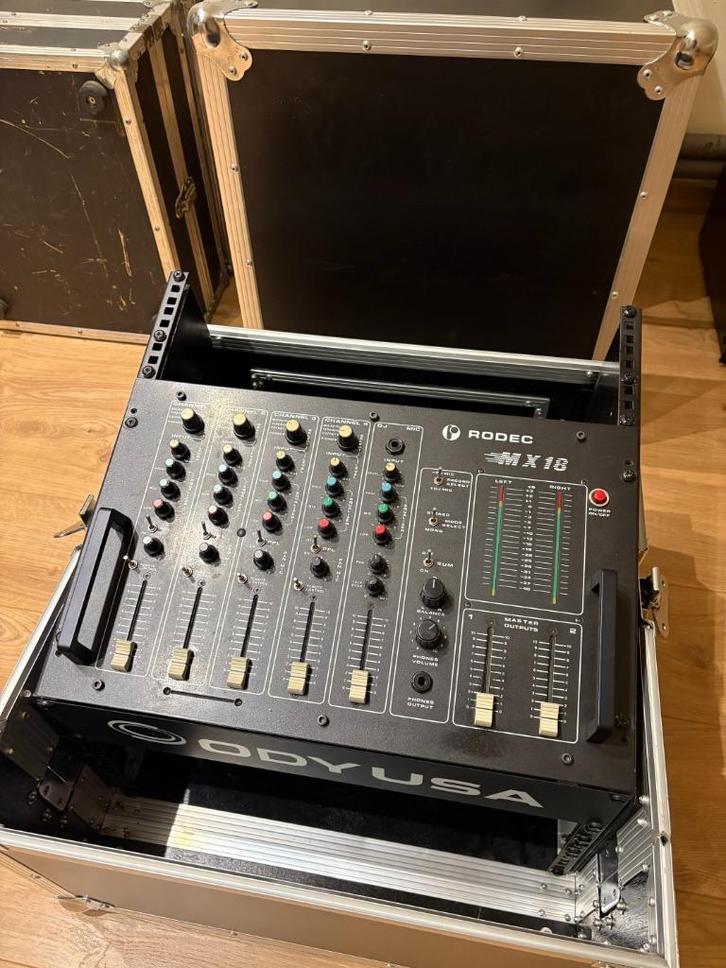 RODEC MX18 Origineel, Muziek en Instrumenten, Mengpanelen, Zo goed als nieuw, 5 tot 10 kanalen, Microfooningang, Ophalen