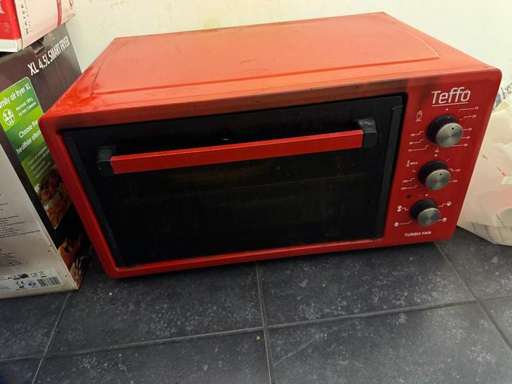 Four électrique Teffo Turbo Fan - Puissant et performant, Electroménager, Fours, Utilisé, Autoportant, Air chaud, Plaque tournante