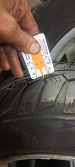 Setje winterbanden, Auto-onderdelen, Ophalen, 16 inch, Band(en), 205 mm