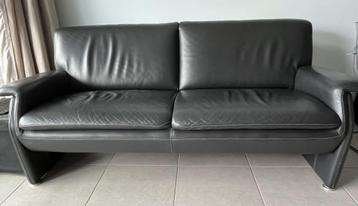 Canapé en cuir 3 places beschikbaar voor biedingen