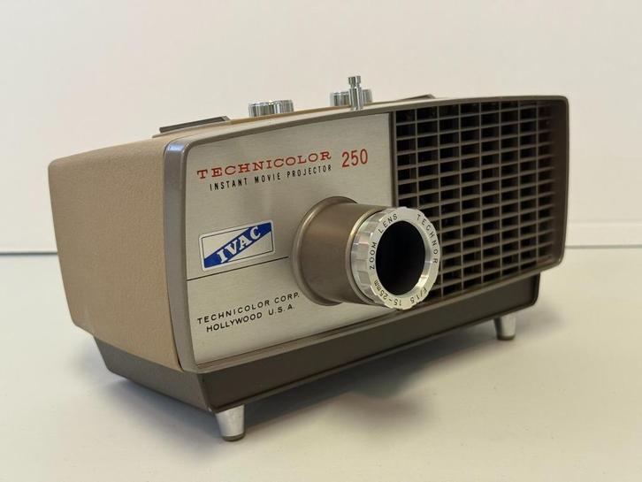 Retro Projector, Verzamelen, Foto-apparatuur en Filmapparatuur, Projector, 1960 tot 1980, Ophalen of Verzenden
