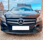 Mercedes A180, Auto's, Voorwielaandrijving, Leder en Stof, Zwart, 5 deurs