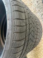 4 bijna nieuwe Pirelli-banden, Auto diversen, Autosport-onderdelen, Ophalen of Verzenden, Zo goed als nieuw