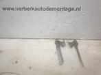 MOTORKAPSCHARNIER set Audi 80 (B4) (01-1991/12-1995), Gebruikt, Audi