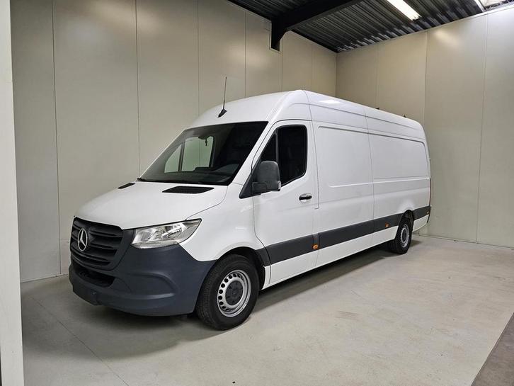 Mercedes-Benz Sprinter 319 CDI L3H2 V6 Autom. 3,5T Sleep! -, Auto's, Bestelwagens en Lichte vracht, Particulier, Airbags, Airconditioning