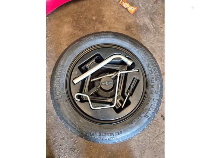 Reservewiel van een Fiat 500, Auto-onderdelen, Banden en Velgen, Velg(en), Personenwagen, Gebruikt, 3 maanden garantie, Ophalen of Verzenden