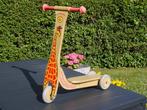 Mooie houten step met 2 achterwielen voor extra stabiliteit., Ophalen, Zo goed als nieuw, Rij- of Hobbelspeelgoed