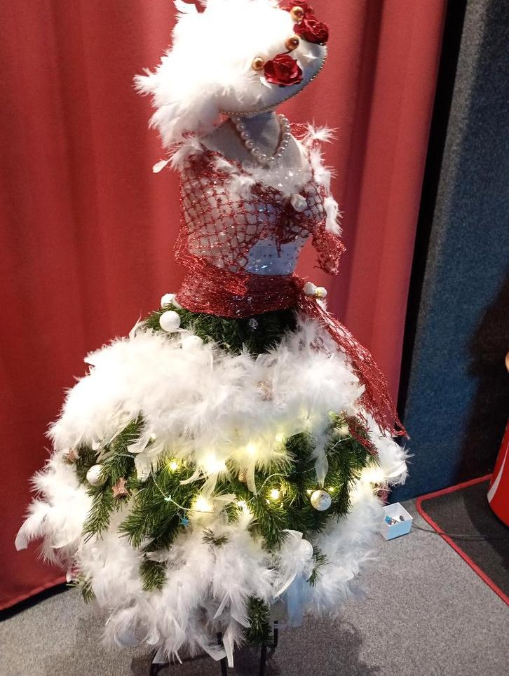 Kerstpaspop met verlichting 85 cm hoog, Diversen, Kerst, Zo goed als nieuw, Ophalen