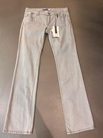 Max Mara Jeans gris Taille 30/L - nouveau !, Vêtements | Femmes, W30 - W32 (confection 38/40), Enlèvement ou Envoi, Max Mara, Gris