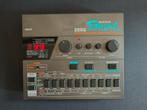 Korg DDM-110 Super Drums (Japan, 1984), Musique & Instruments, Batteries électroniques, Enlèvement ou Envoi, Utilisé, Korg