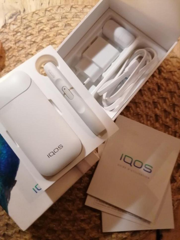 IQOS A1402 elektronische sigaret, Verzamelen, Rookartikelen, Aanstekers en Luciferdoosjes, Nieuw, Overige typen, Ophalen