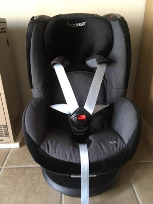 Siège auto Tobi avec housse de protection, Enfants & Bébés, Sièges auto, Comme neuf, Maxi-Cosi, Ceinture de sécurité ou Isofix