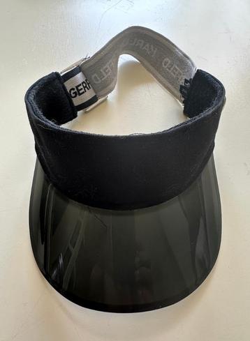 Karl Lagerfeld Ikonic Visor Hat beschikbaar voor biedingen