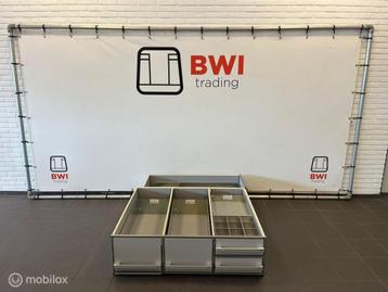 Beks dubbele bodem set / bedrijfswageninrichting / ladekast beschikbaar voor biedingen