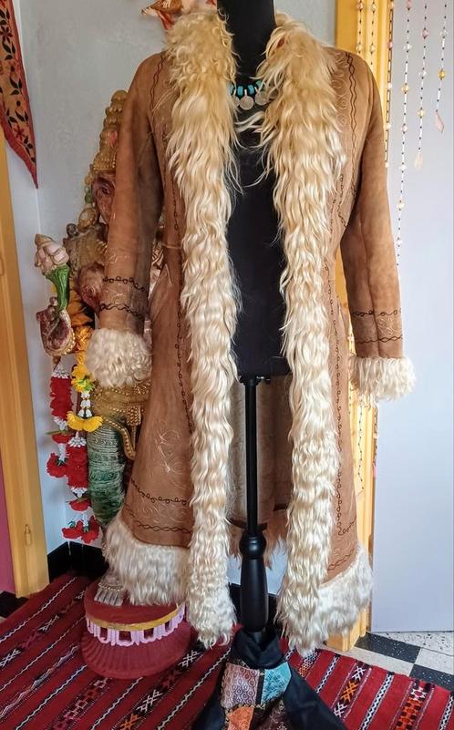 Afghaans geborduurde lammy coat, Kleding | Dames, Jassen | Winter, Ophalen of Verzenden