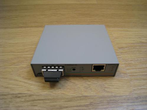 Allied Telesyn AT-MC1004 Media Converter 1000Base, Computers en Software, Netwerk switches, Nieuw, Ophalen