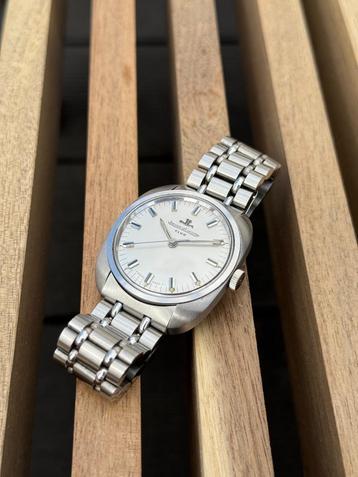 Vintage Jaeger-LeCoultre Club met originele stalen band -NOS beschikbaar voor biedingen