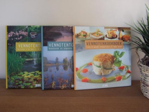 Vennoten-Kookboek CERA met oa commentaar van Frank Fol, Livres, Livres de cuisine, Neuf, Entrées et Soupes, Gâteau, Tarte, Pâtisserie et Desserts