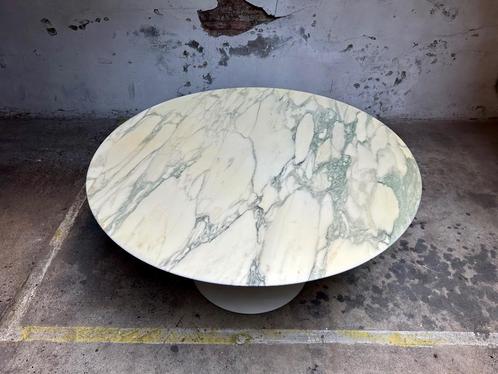 Vintage Knoll eettafel 137cm met Calacatta marmer, Huis en Inrichting, Tafels | Eettafels, Zo goed als nieuw, 100 tot 150 cm, 100 tot 150 cm
