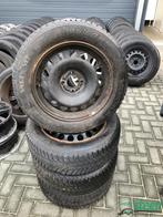 195-60-16 89H Citroen Peugeot Vredestein Snowtrac 5 en 3 Vel, Auto-onderdelen, Gebruikt, 16 inch, Banden en Velgen, 195 mm