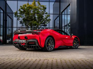 Ferrari SF90 Stradale Fiorano - Carbon Wheels - Novitec - Ap beschikbaar voor biedingen